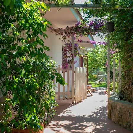 Giardino Sul Mare